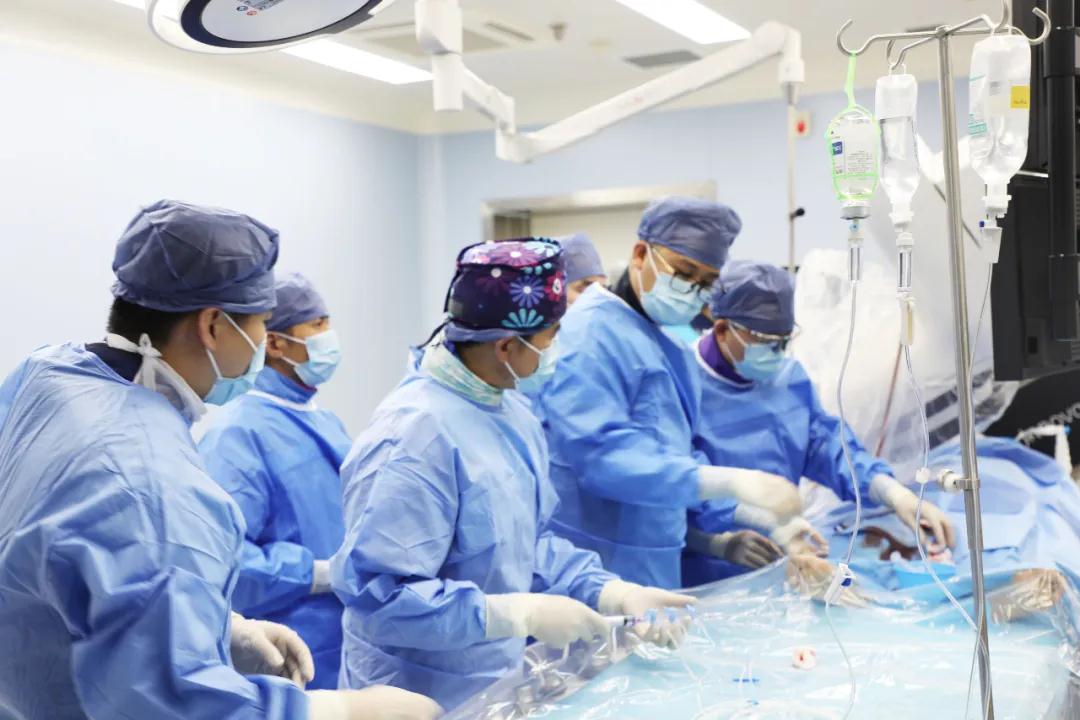 兩場直播愛你在“心”里，數(shù)萬人受益