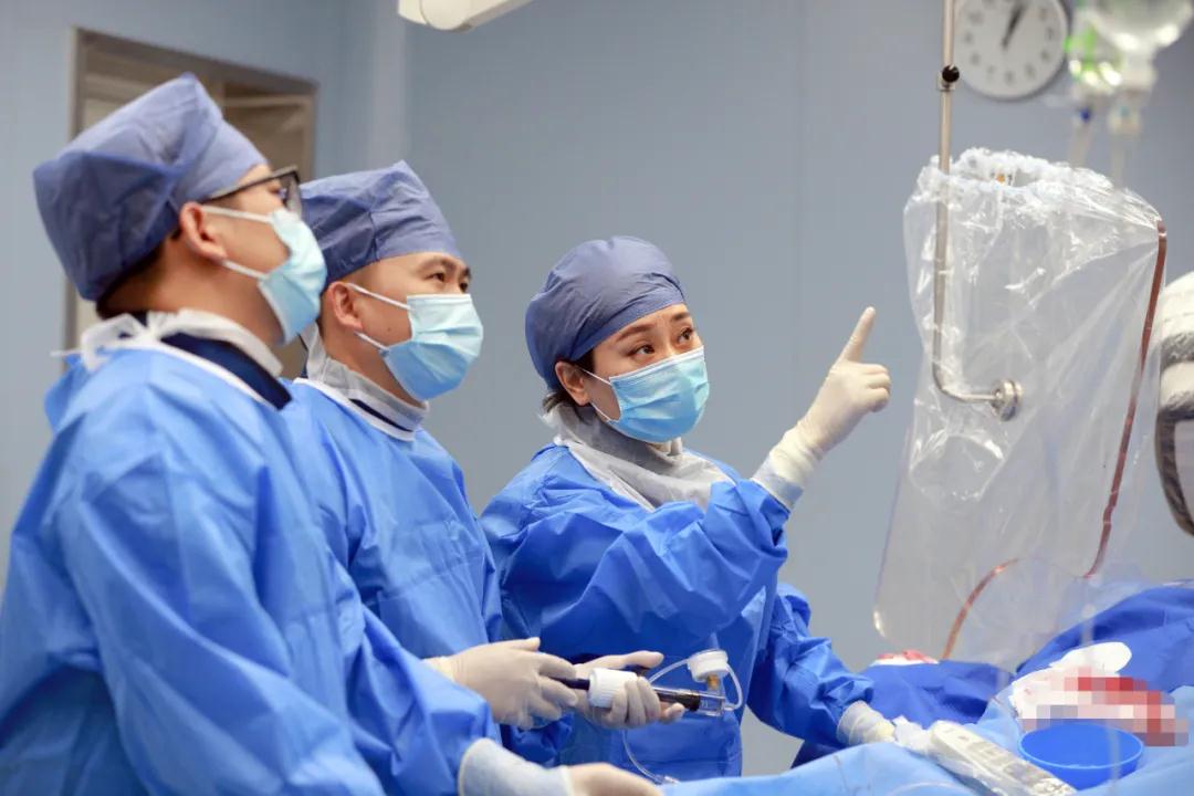 60分鐘打通“心路”！小伙子沖進(jìn)診室，激動地說：我可找到你了！