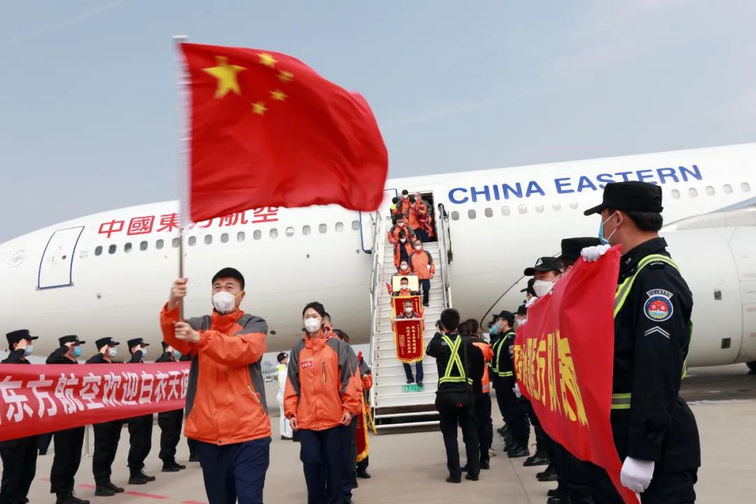 凱旋！西安國際醫(yī)學中心醫(yī)院支援湖北醫(yī)療隊回家