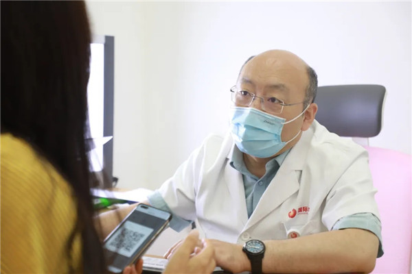 大醫(yī)之道27｜劉曉敏：身著白衣，心有錦緞