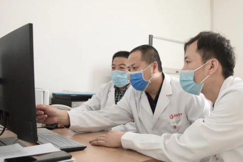 似刀非刀，這種放療設(shè)備對(duì)付腦部疾病有一手