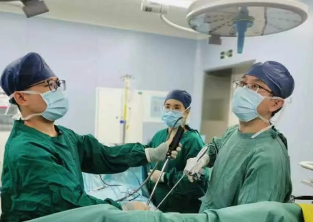 乳腺癌術(shù)后再患肺結(jié)節(jié)，微創(chuàng)、精準多亞段聯(lián)合切除手術(shù)根治早癌