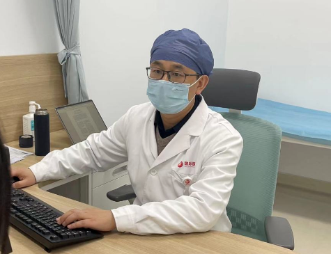 愿胡某宇悲劇不再上演！我院開設(shè)“厭學(xué)門診”撥打電話89811919咨詢