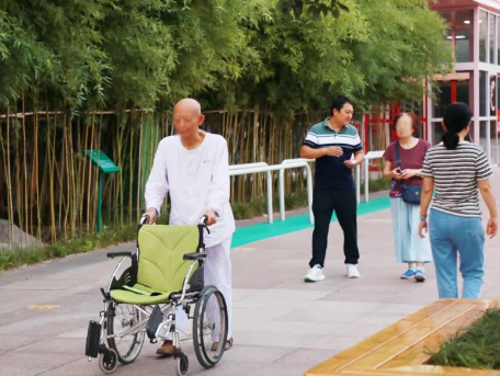 住院期間也能給健康加分？每周一、三、五動(dòng)起來，為健康打卡！