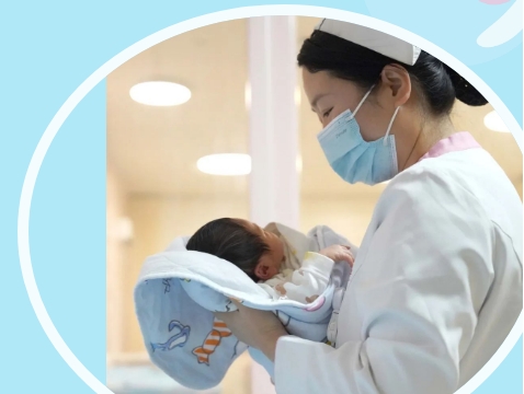 Music！打疫苗時聽神曲，寶寶們的反應(yīng)亮了