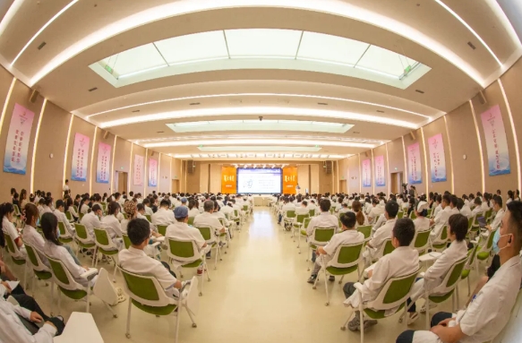 院士講堂 精彩紛呈！中國科學院竇科峰院士講授器官移植發(fā)展現(xiàn)狀