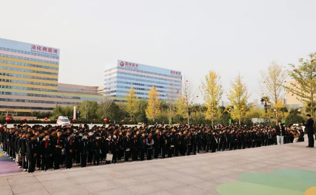 探索醫(yī)學(xué)奧秘，播種職業(yè)夢想——我院舉辦中學(xué)生研學(xué)活動